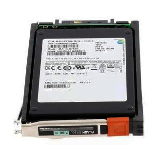 EMC 118000520 7.68TB SAS 12Gb/s 2.5" SSD