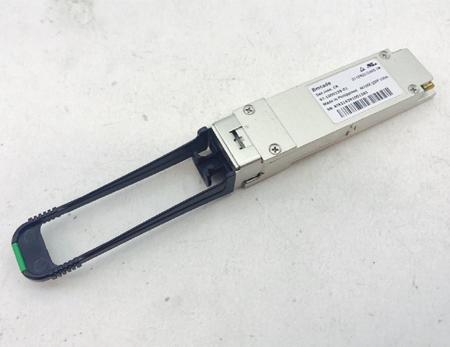 Brocade 40G-QSFP-SR4-INT QSFP-40GBE Transceiver for VDX 8770 VDX 6940