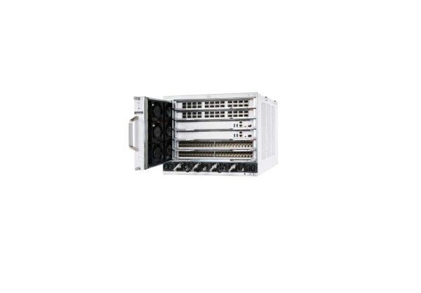 Cisco C9606R Catalyst 9600 Series 6 Slot Chassis