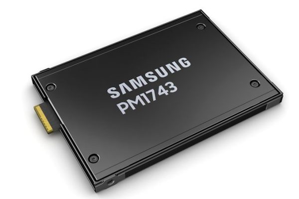 Samsung PM1743 MZ3LO1T9HCJR-00A07 1.92TB PCIe 5.0 x4 (NVME) E3.S 1T 2.5Inch Enterprise Ssd