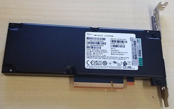 Samsung PM1735 MZPLJ3T2HBJR-00AH3 - SSD - 3.2 TB - PCIe 4.0 x8 (NVMe) - HPE OEM Brand New